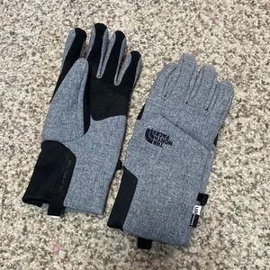 The North Face Women's Apex Etip Gloves